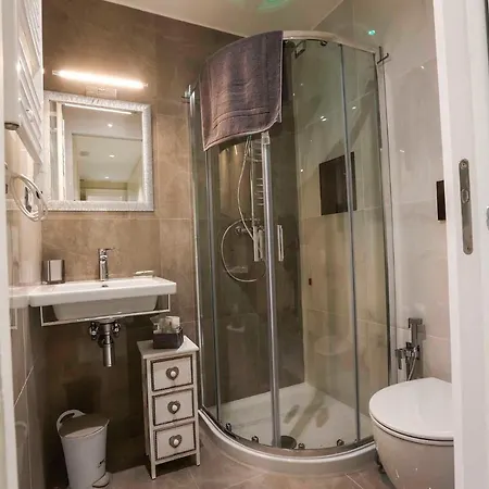 Casa Lili Roma, Bed & Breakfast 4*